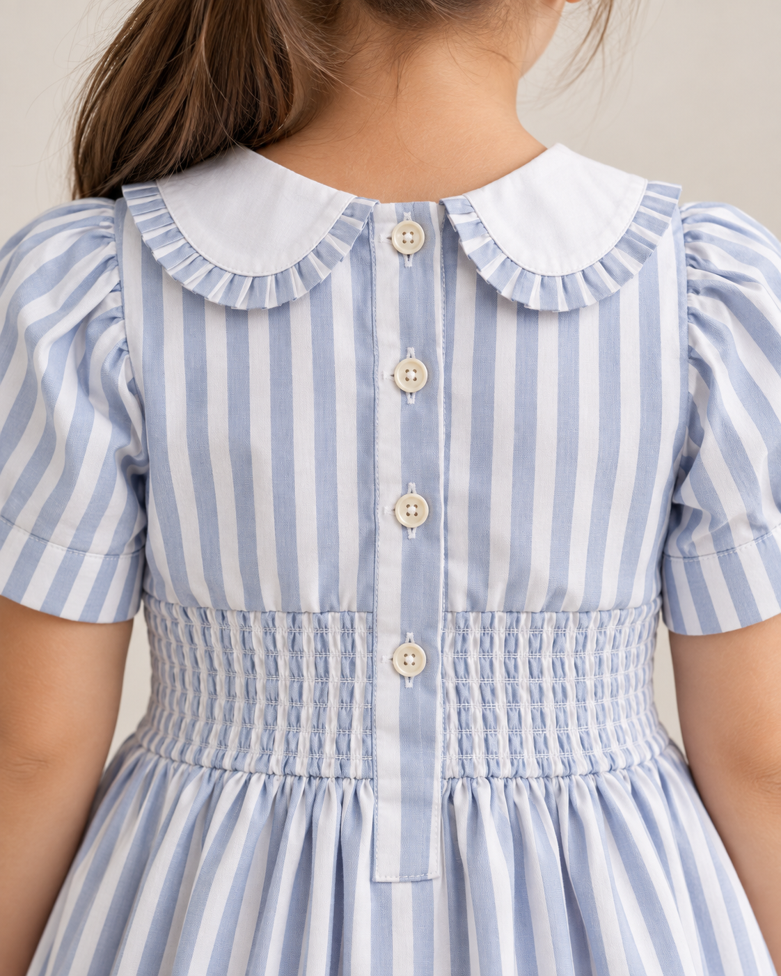 Vestido Portofino de algodón orgánico a rayas para niñas | Vestido de verano fruncido